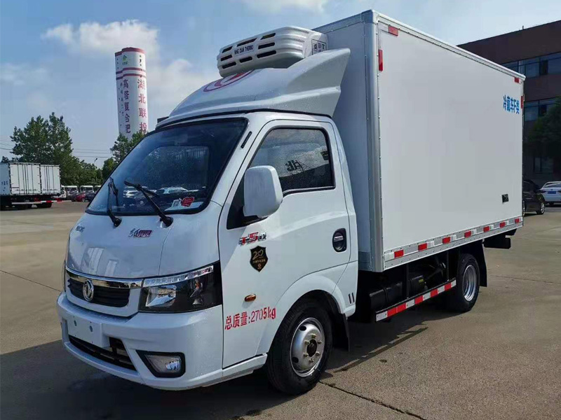 国六东风途逸冷藏车（厢长3.5米）