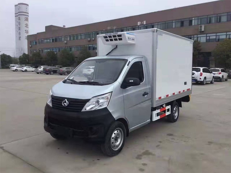 长安星卡冷藏车(厢长2.7米)